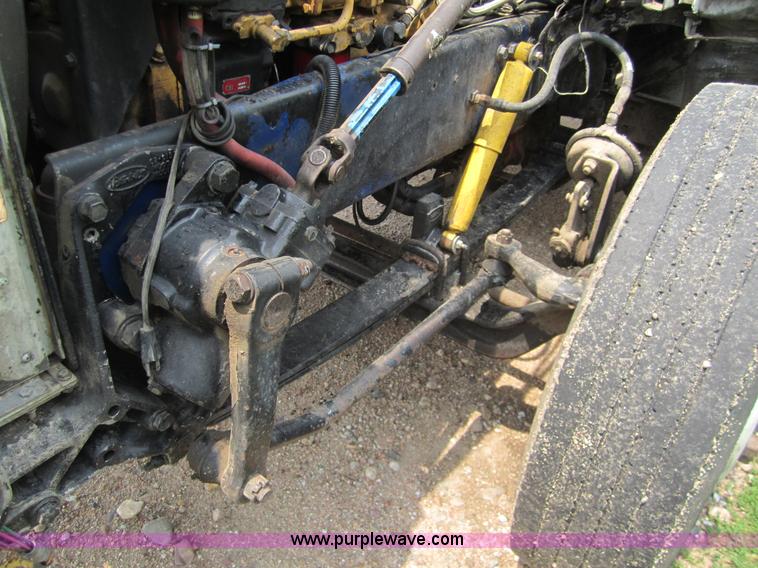 image for item 3146 1992 Peterbilt 378 semi truck