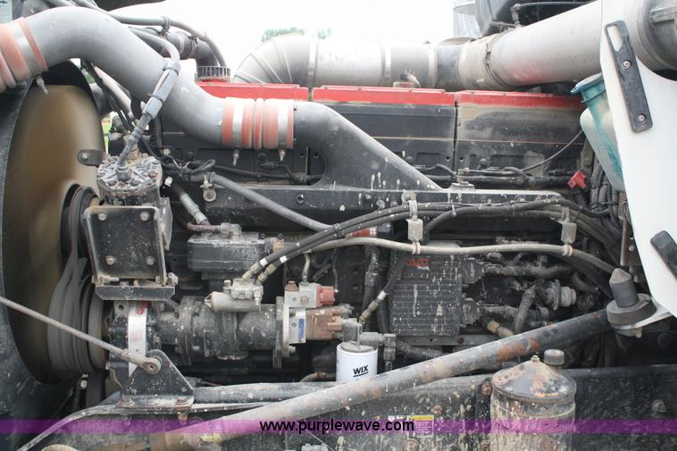 image for item A2182 2001 Kenworth W900 semi truck