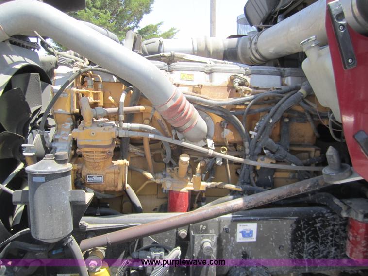 image for item A3852 2005 Kenworth W900 semi truck