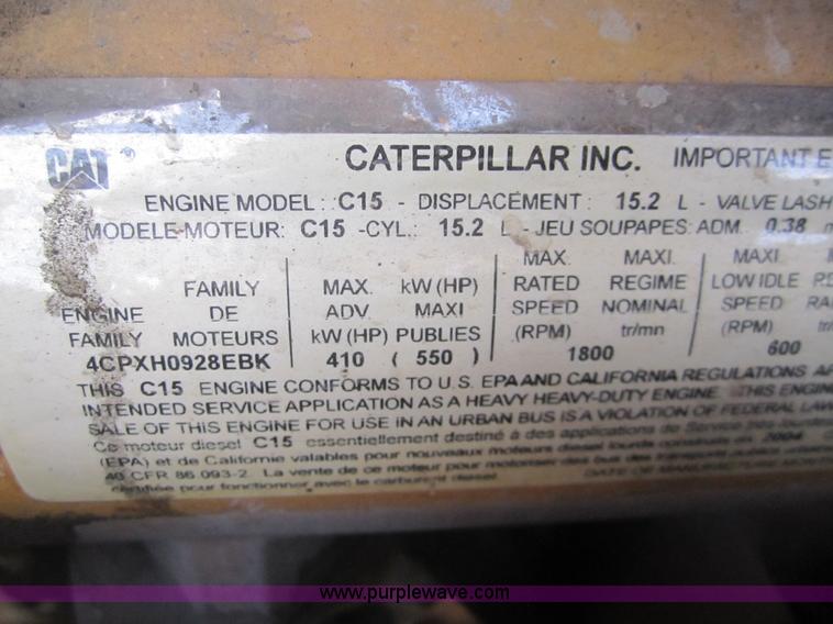 image for item A3852 2005 Kenworth W900 semi truck