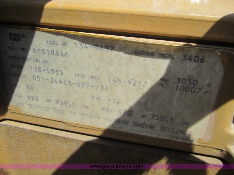 image for item A3853 1998 Peterbilt 379 semi truck