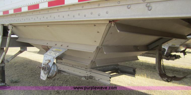 image for item A3855 1999 Wilson DWH-400 42' hopper trailer