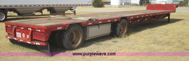 image for item A3856 1998 Doonan 53' step deck trailer