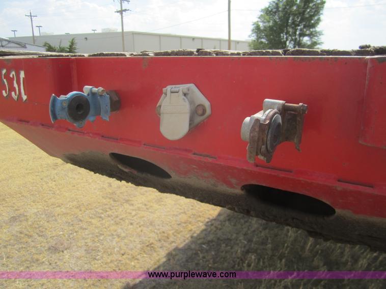 image for item A3856 1998 Doonan 53' step deck trailer