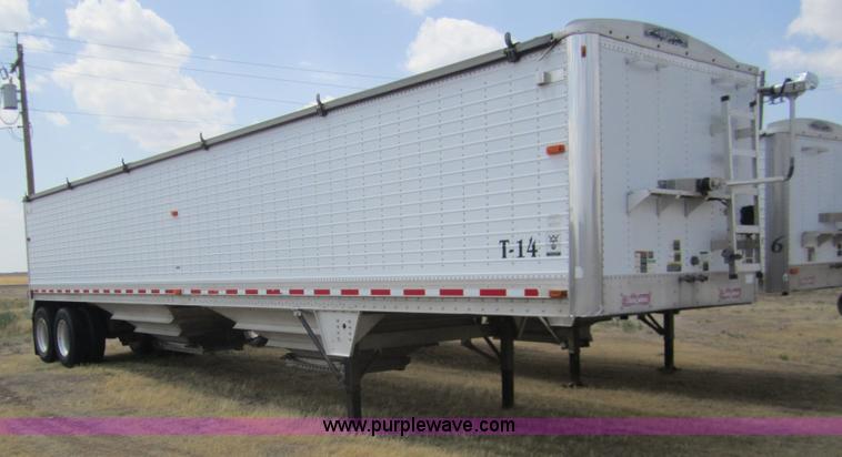 image for item A3865 2003 Wilson DWH-500 42' hopper trailer