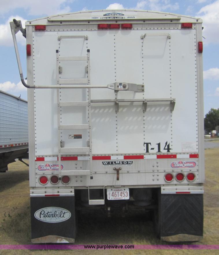 image for item A3865 2003 Wilson DWH-500 42' hopper trailer