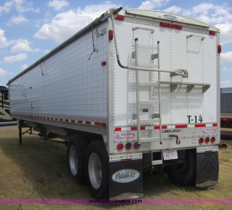 image for item A3865 2003 Wilson DWH-500 42' hopper trailer