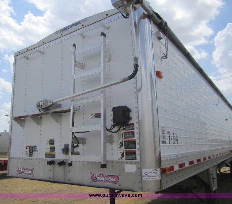 image for item A3865 2003 Wilson DWH-500 42' hopper trailer