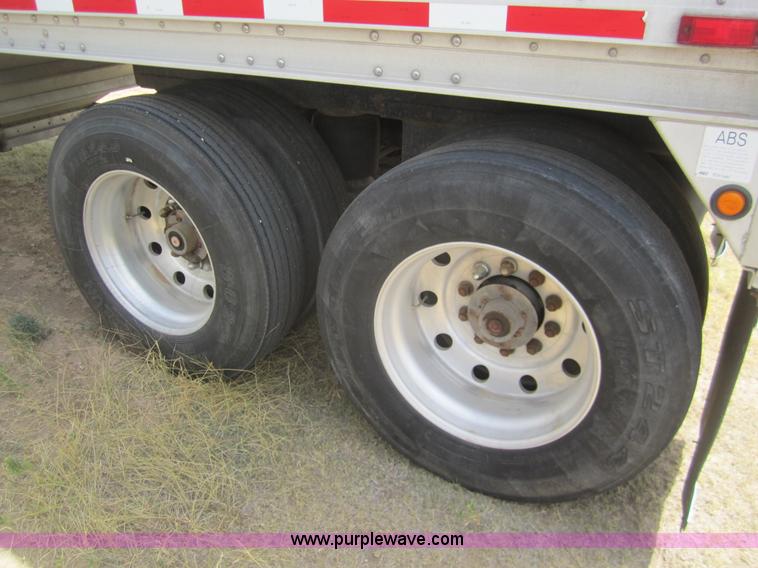 image for item A3865 2003 Wilson DWH-500 42' hopper trailer