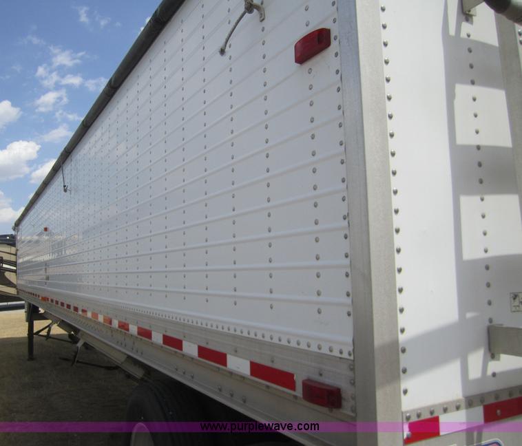 image for item A3865 2003 Wilson DWH-500 42' hopper trailer