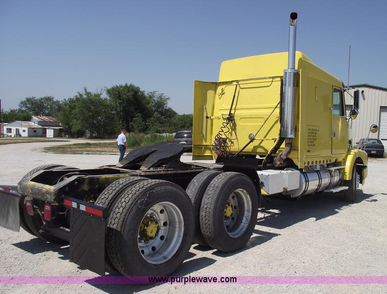 image for item A4111 1993 Volvo Whitegmc WIAM semi truck