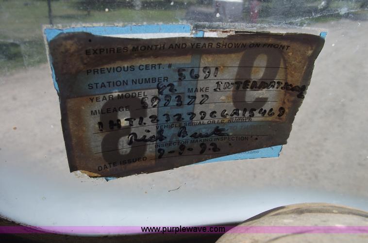 image for item A4147 1982 International CO9670 XL semi truck