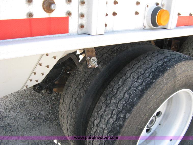 image for item A4290 2000 Cornhusker 800 aluminum grain hopper trailer