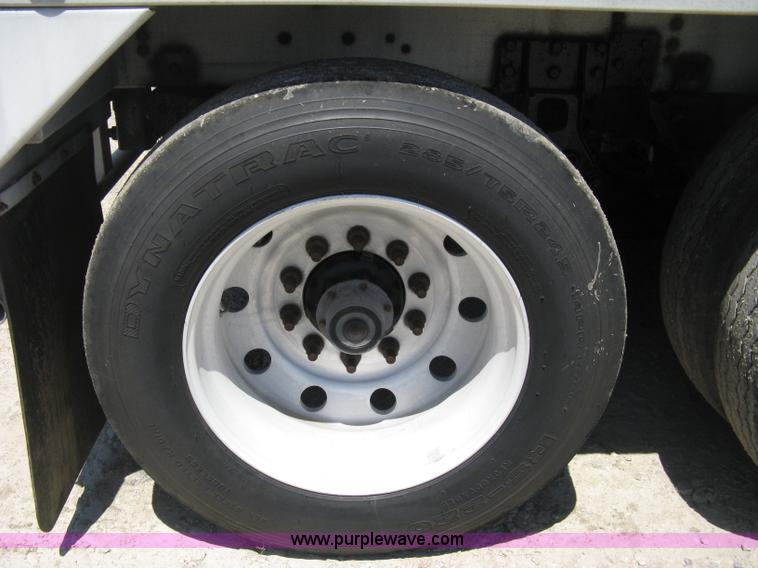 image for item A4290 2000 Cornhusker 800 aluminum grain hopper trailer