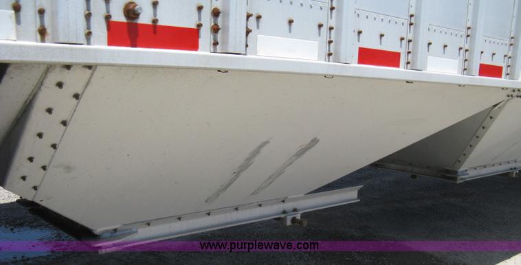 image for item A4290 2000 Cornhusker 800 aluminum grain hopper trailer