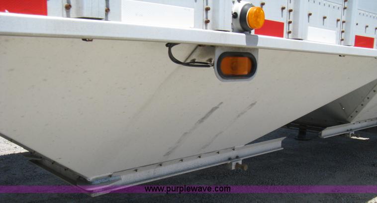 image for item A4290 2000 Cornhusker 800 aluminum grain hopper trailer