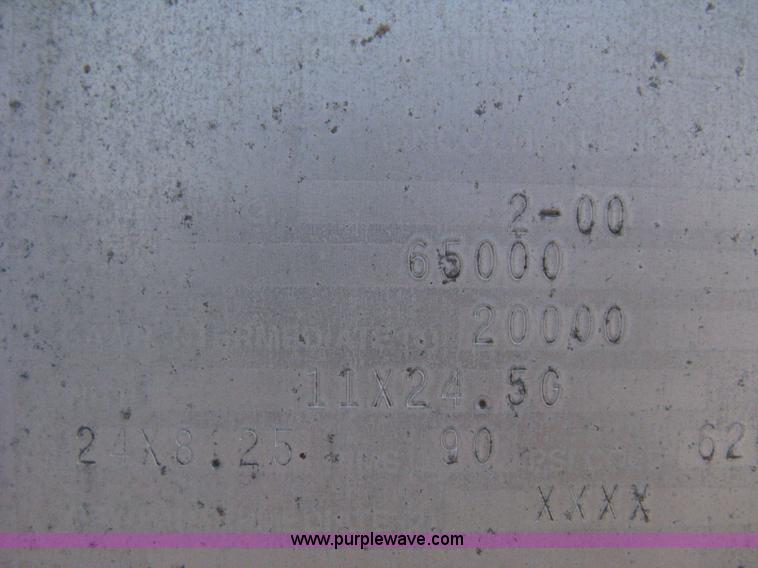 image for item A4290 2000 Cornhusker 800 aluminum grain hopper trailer