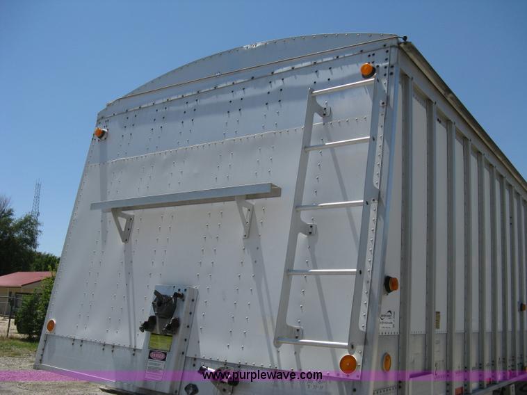 image for item A4290 2000 Cornhusker 800 aluminum grain hopper trailer