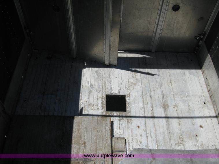 image for item A4290 2000 Cornhusker 800 aluminum grain hopper trailer