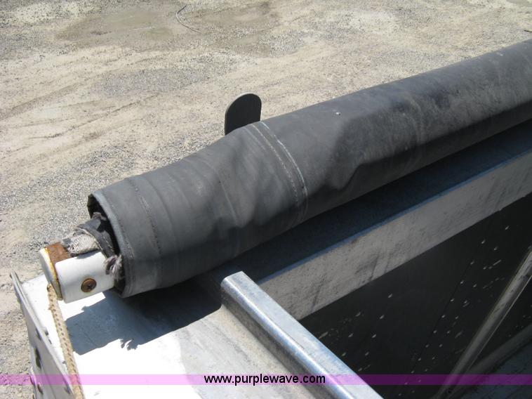 image for item A4290 2000 Cornhusker 800 aluminum grain hopper trailer