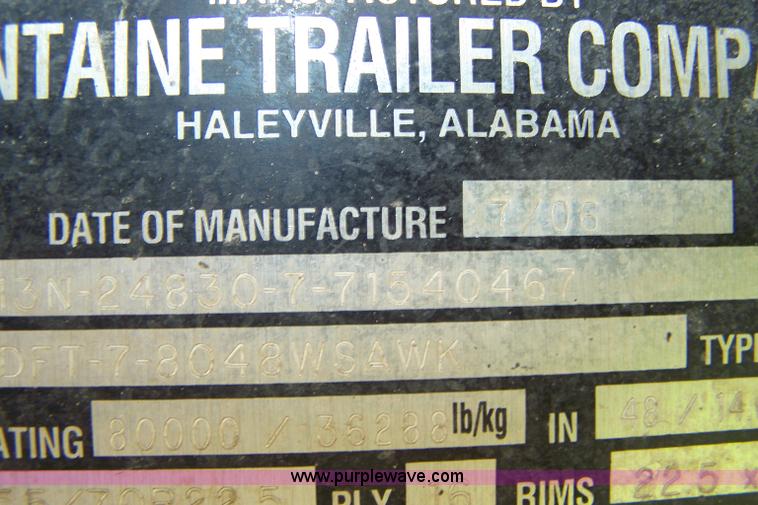 image for item A4557 2007 Fontaine 53' drop deck trailer