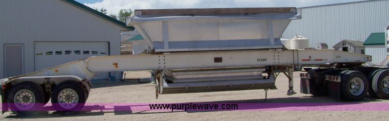 image for item A4558 1981 Multech belly dump trailer