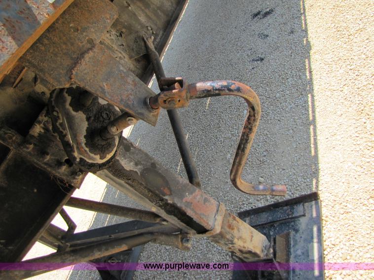 image for item A4663 1987 Wabash 45' flatbed trailer