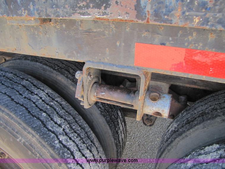 image for item A4663 1987 Wabash 45' flatbed trailer