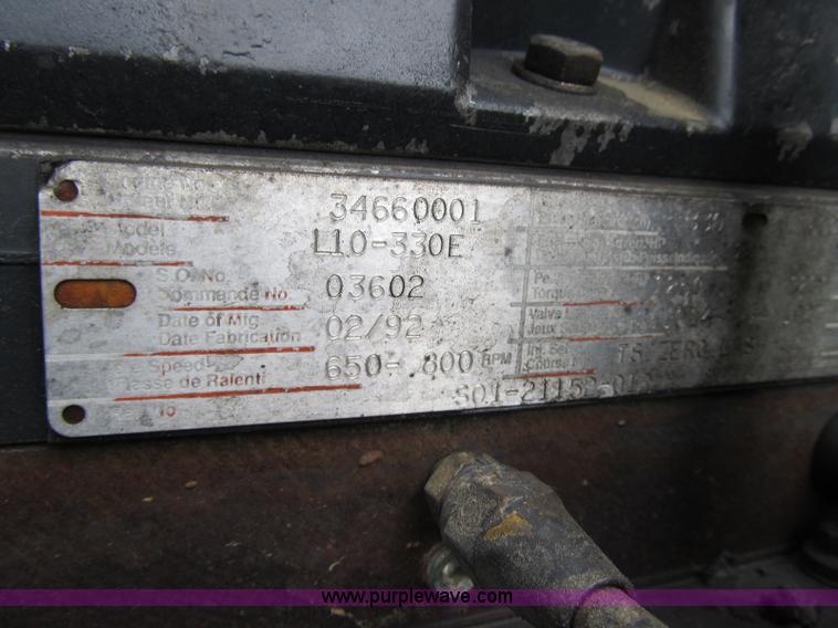 image for item A4903 1992 Freightliner FLD120 semi truck