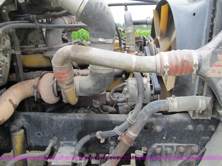 image for item A4915 1991 Freightliner FLD112 semi truck