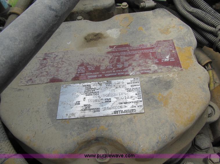 image for item A4915 1991 Freightliner FLD112 semi truck