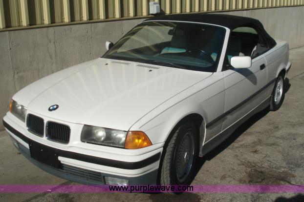 image for item A1189 1994 BMW 325i convertible