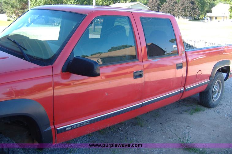 image for item A1193 1999 Chevrolet K3500 crew cab pickup truck