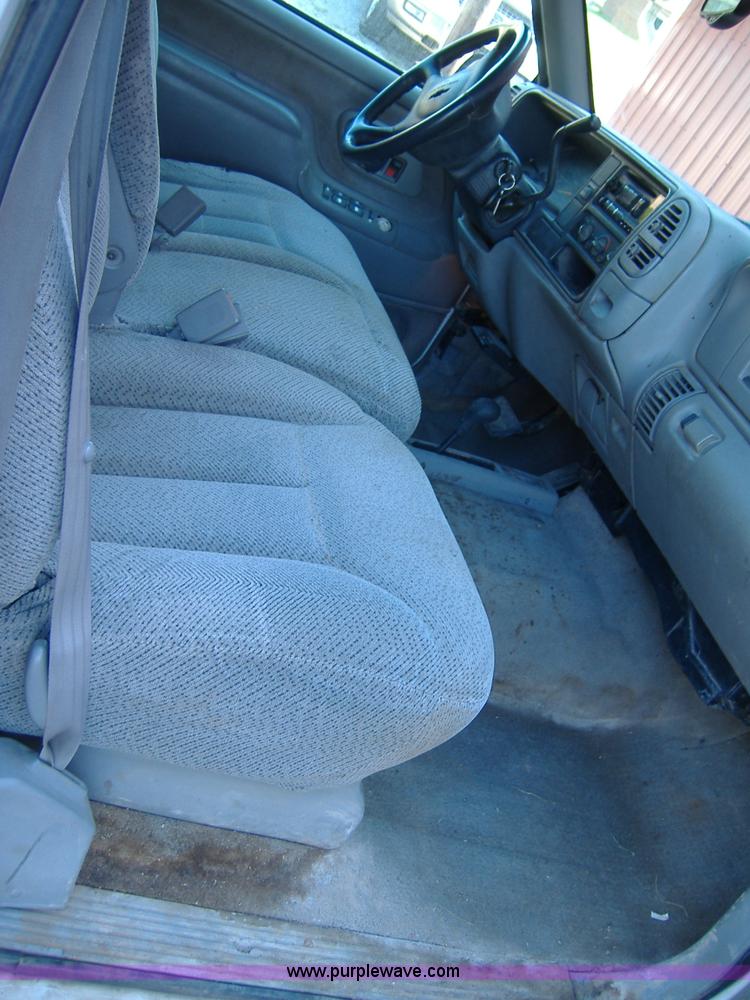 image for item A1193 1999 Chevrolet K3500 crew cab pickup truck