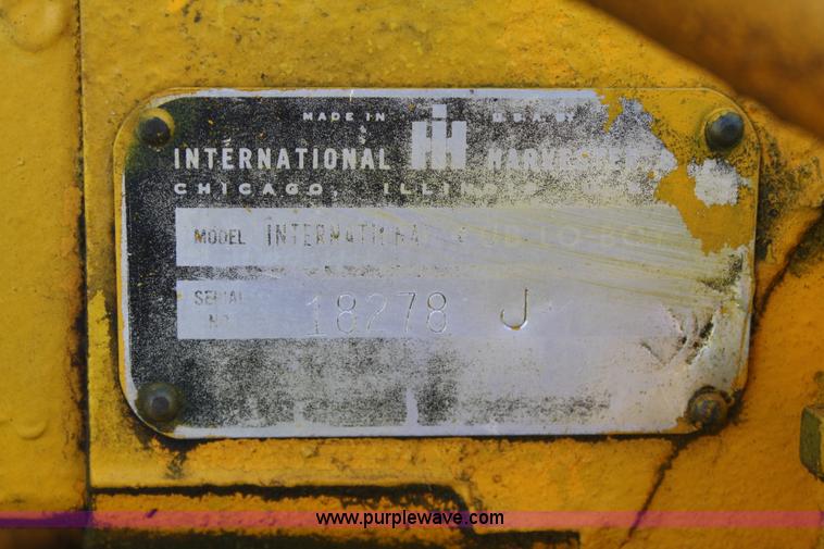 image for item A2164 International Cub Lo-Boy mower