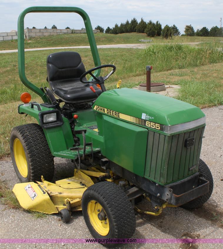 image for item A2204 John Deere 655 garden tractor