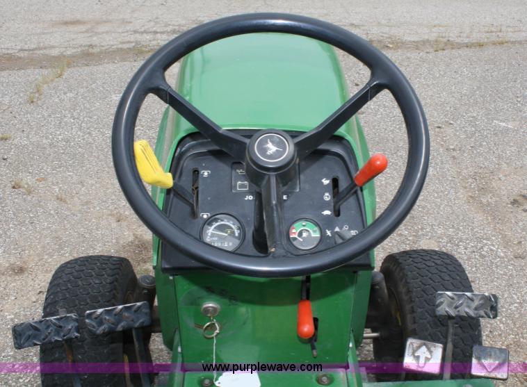 image for item A2204 John Deere 655 garden tractor