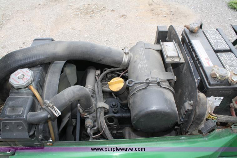 image for item A2204 John Deere 655 garden tractor