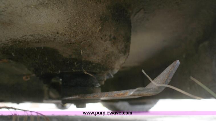 image for item A2204 John Deere 655 garden tractor