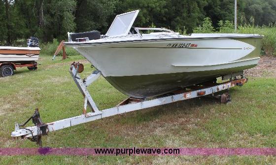 image for item A2614 Duracraft 16' aluminum deep V boat