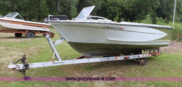 image for item A2614 Duracraft 16' aluminum deep V boat