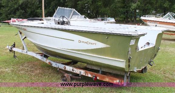 image for item A2614 Duracraft 16' aluminum deep V boat