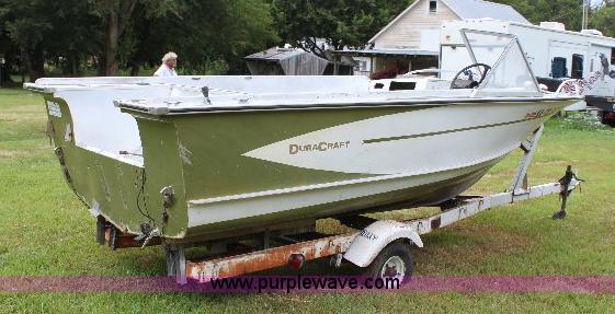 image for item A2614 Duracraft 16' aluminum deep V boat