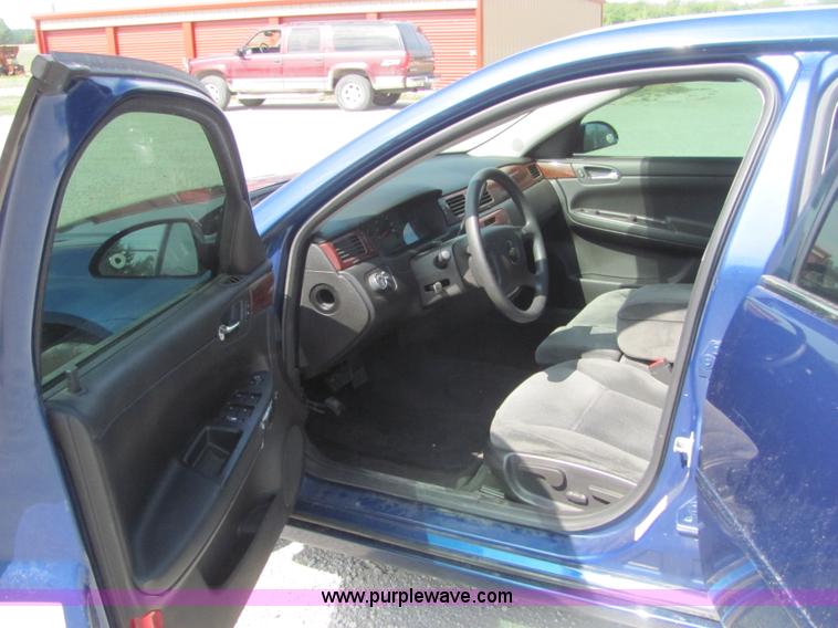 image for item A3586 2006 Chevrolet Impala