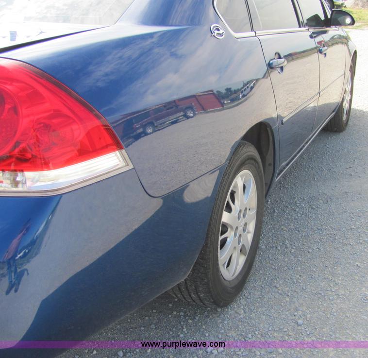 image for item A3586 2006 Chevrolet Impala