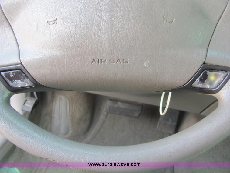 image for item A3589 2004 Chevrolet Impala