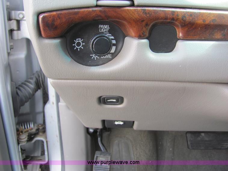 image for item A3589 2004 Chevrolet Impala