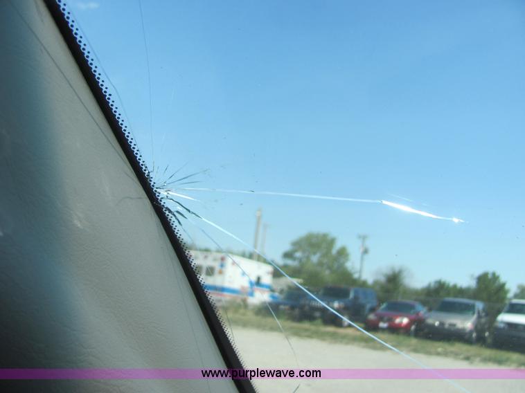 image for item A3589 2004 Chevrolet Impala