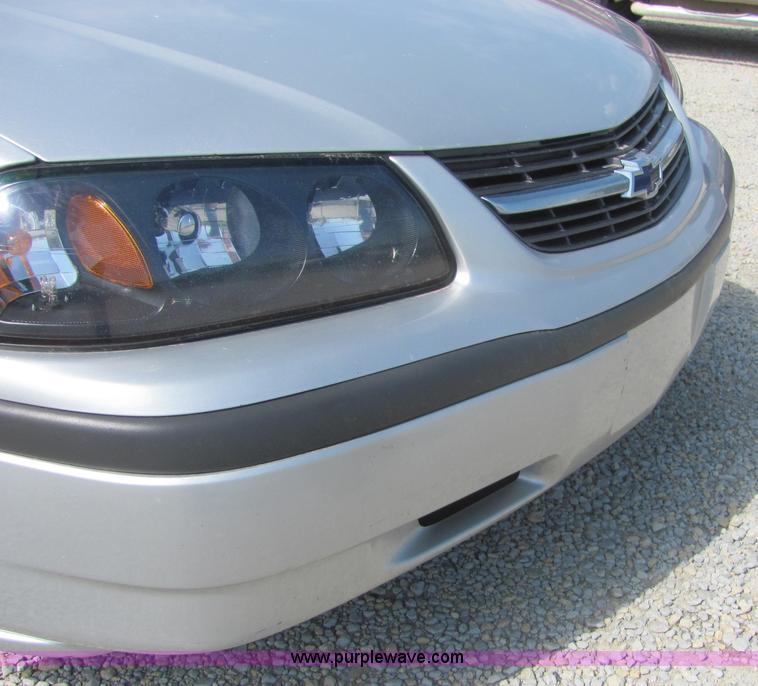 image for item A3589 2004 Chevrolet Impala