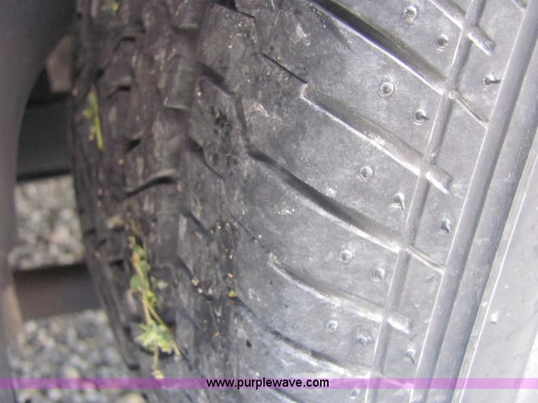 image for item A3589 2004 Chevrolet Impala